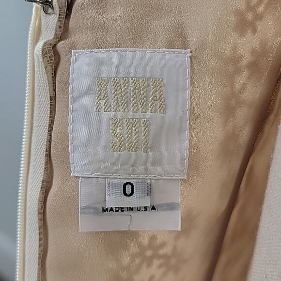 Anna Sui Floral Embroidered Sleeveless Ivory Sheath Dress 0 MINOR FLAWS - Picture 9 of 15